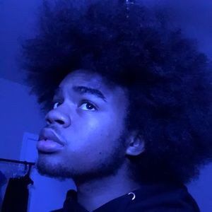 Meet your Posher, Nicholas